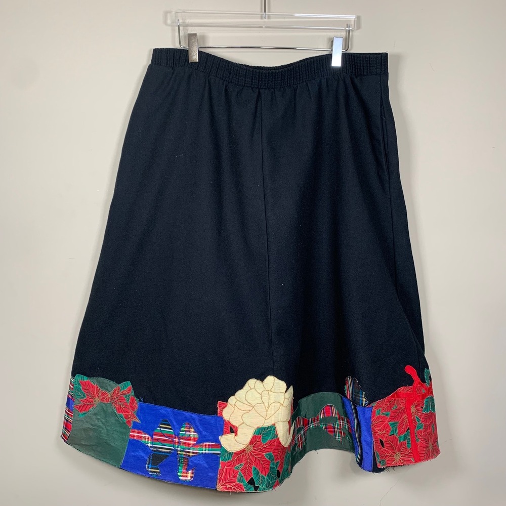 Festive Holiday Theme Presents-Christmas Applique Border Black A-Line Skirt